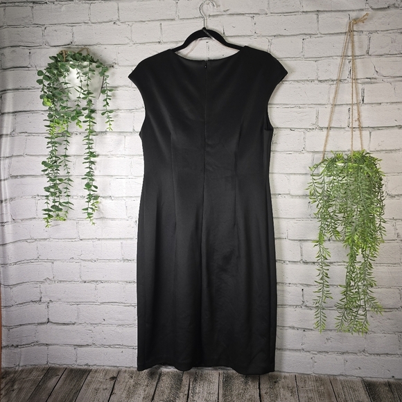 Connected Apparel Black Cocktail Dress With Center Lacey Sparkle, V Neck, Size12 - Picture 4 of 7